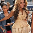 beyonce appears with baby bump at nyfw