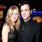  Jennifer Aniston and Justin Theroux Nest Ahead of Rumored Wedding