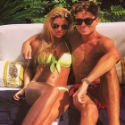  I’m A Celebrity Stars Joey Essex And Amy Willerton Cuddle Up Poolside