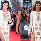  Kendall Jenner & Kylie Jenner Were Amazing MuchMusic Video Awards Hosts