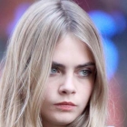  Cara Delevingne Told to Move out of Parents’ Home