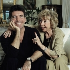  Simon Cowell’s Mother Julie Dead at 89