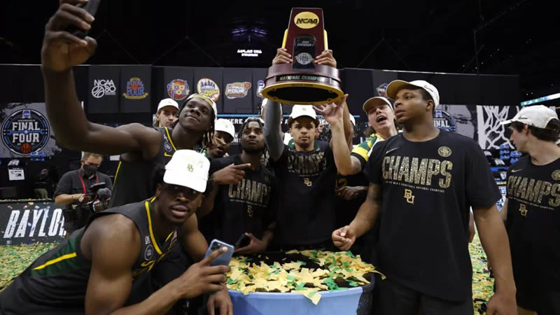 Baylor flips script, disrupts perfection with amazing run to NCAA title