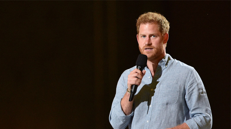  Prince Harry spreads the news about Invictus Games in Germany