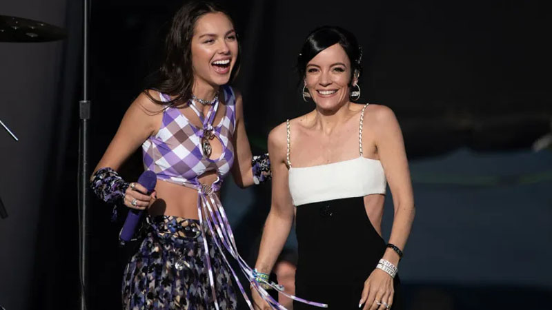 Olivia Rodrigo Brings Out Lily Allen For F**k You Glastonbury Duet Dedicated To Supreme Court
