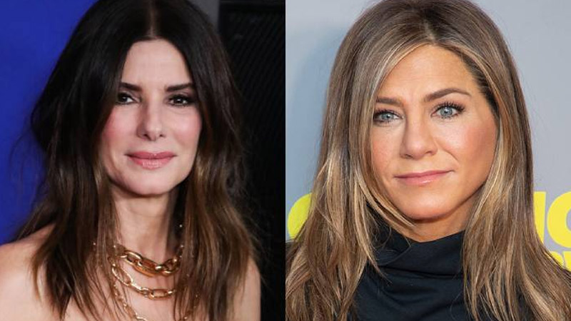  Jennifer Aniston and Sandra Bullock Make Rare Appearance Outside Plastic Surgery Office: Photos