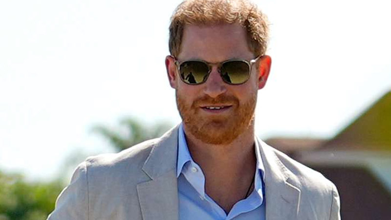  Prince Harry abandons UK as permanent home in major snub to royals