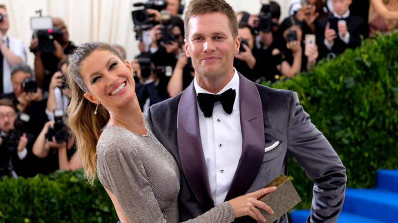  Tom Brady hit the beach with Gisele Bündchen’s kids after the roast controversy